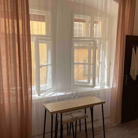Studio In Gothic House, 50M To The Old Town Square براغ المظهر الخارجي الصورة